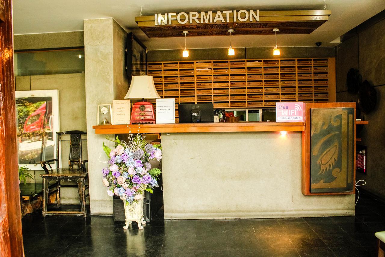 Bansabai Sabaidee Service Apartment Bangkok Bagian luar foto