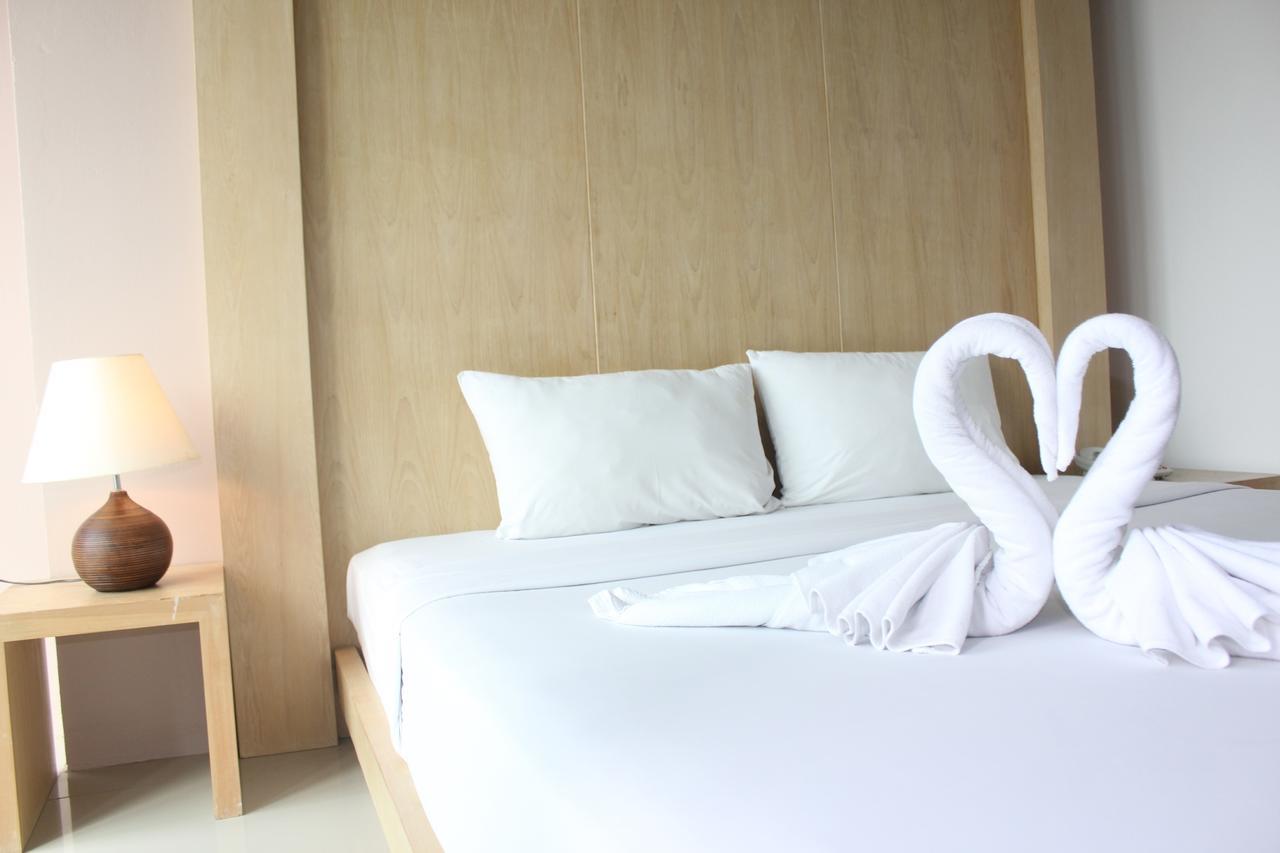 Bansabai Sabaidee Service Apartment Bangkok Bagian luar foto