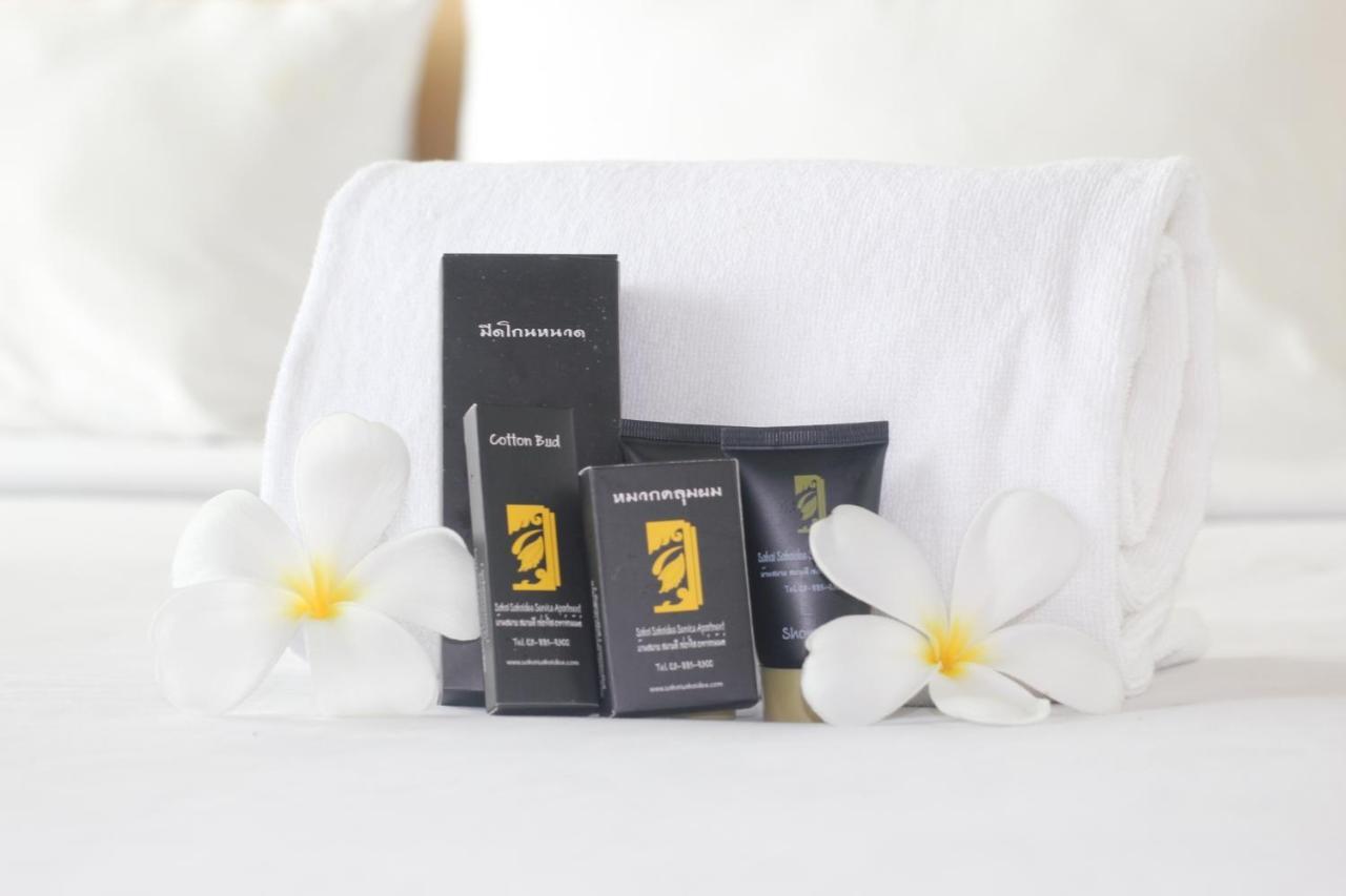 Bansabai Sabaidee Service Apartment Bangkok Bagian luar foto
