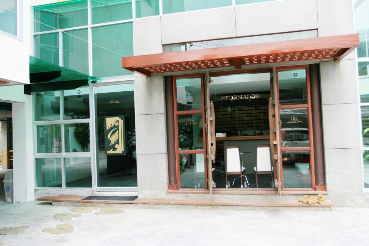 Bansabai Sabaidee Service Apartment Bangkok Bagian luar foto